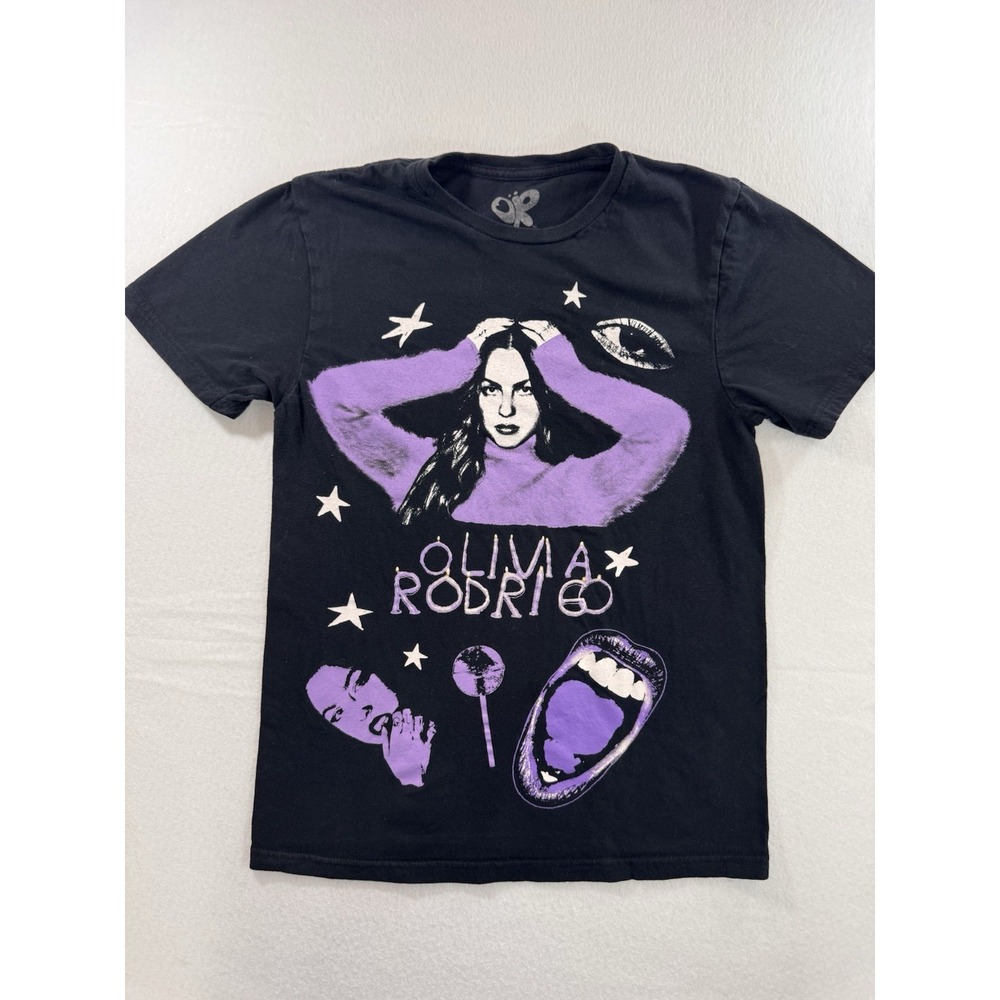 Olivia Rodrigo Black Graphic T Shirt Small 100% Cotton Short Sleeve Casual Music